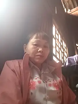  YooY  online show from December 23, 2025, 1:49 am