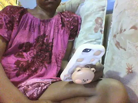 Snapshot of Moongodessy chatting on February 25, 2026, 5:40 am Moongodessy online show from February 25, 2026, 5:40 am