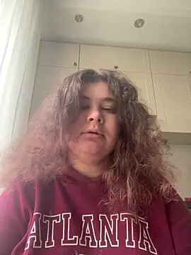 Snapshot of AliceCurlyX chatting on February 2, 2026, 7:51 am AliceCurlyX online show from February 2, 2026, 7:51 am