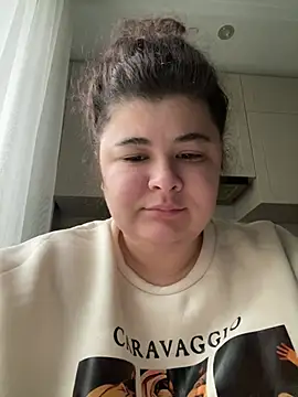 Snapshot of AliceCurlyX chatting on February 8, 2026, 7:39 am AliceCurlyX online show from February 8, 2026, 7:39 am