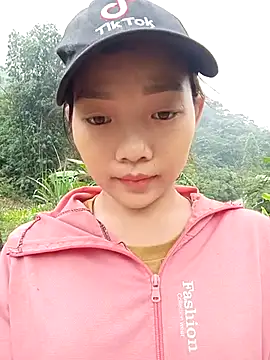 Ananine online show from September 10, 2025, 1:26 am