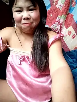 Snapshot of lusy-00 chatting on March 5, 2026, 2:30 am lusy-00 online show from March 5, 2026, 2:30 am