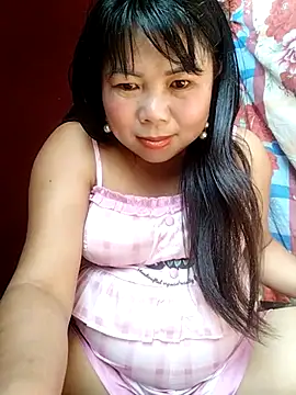 Snapshot of lusy-00 chatting on April 3, 2026, 1:56 am lusy-00 online show from April 3, 2026, 1:56 am