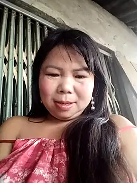 Snapshot of lusy-00 chatting on March 7, 2026, 3:13 am lusy-00 online show from March 7, 2026, 3:13 am