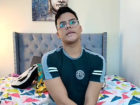 stewart mateo  online show from December 2, 2025, 2:01 am