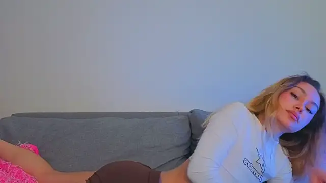 baobei03 online show from March 17, 2026, 10:51 am