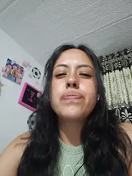 Queen Ashly online show from August 4, 2026, 11:31 pm