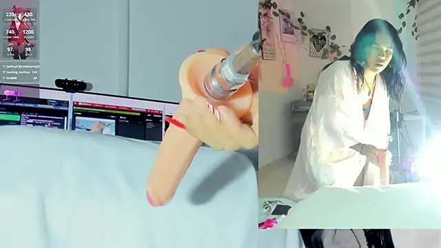 Rosy Emely online show from December 21, 2025, 9:22 am