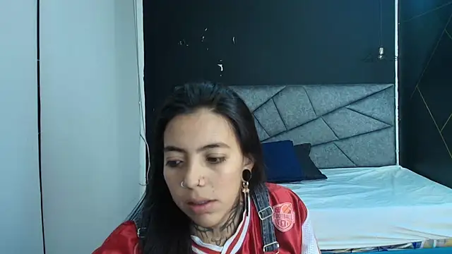 LiaMonroee  online show from November 15, 2025, 11:47 am