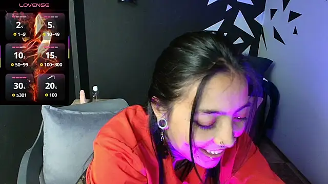 LiaMonroee  online show from October 20, 2025, 12:06 pm