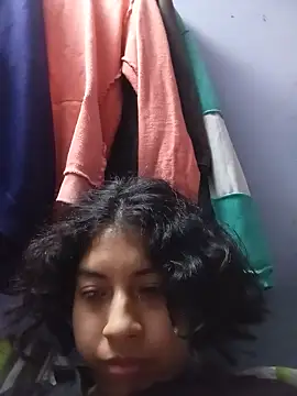 Snapshot of Syndel23 chatting on September 9, 2025, 3:05 am Syndel23 online show from September 9, 2025, 3:05 am