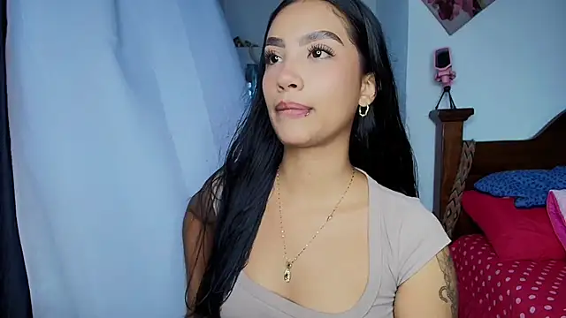 mia yireth online show from October 29, 2025, 5:12 pm