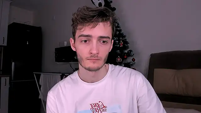 spider    man online show from December 21, 2025, 5:25 pm