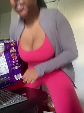 princesslivv online show from April 25, 2026, 12:13 am