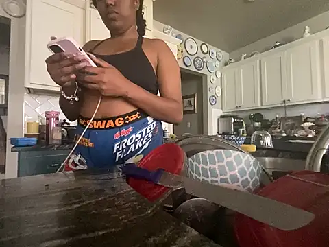 princesslivv online show from July 9, 2026, 9:36 pm