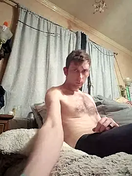 Snapshot of mresquared chatting on March 6, 2026, 12:27 am mresquared online show from March 6, 2026, 12:27 am