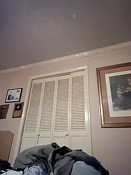 Snapshot of mresquared chatting on March 12, 2026, 7:23 am mresquared online show from March 12, 2026, 7:23 am