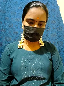 mini-queen online show from November 30, 2025, 8:59 am