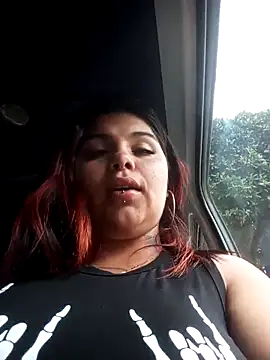 snow belle online show from January 15, 2026, 7:39 pm