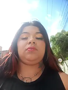 snow belle online show from January 11, 2026, 2:57 pm