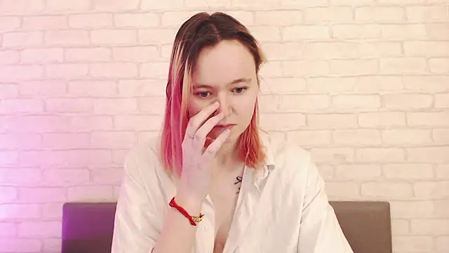 Ericha Stone online show from March 8, 2026, 2:04 am