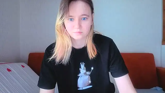 Snapshot of Ericha_Stone chatting on July 16, 2026, 2:52 am Ericha Stone online show from July 16, 2026, 2:52 am