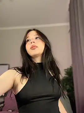 YourLittleDevil online show from September 20, 2025, 1:05 pm