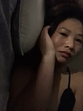 LiLy-0477 online show from October 2, 2025, 5:27 pm