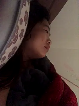 LiLy-0477 online show from November 9, 2025, 1:09 am