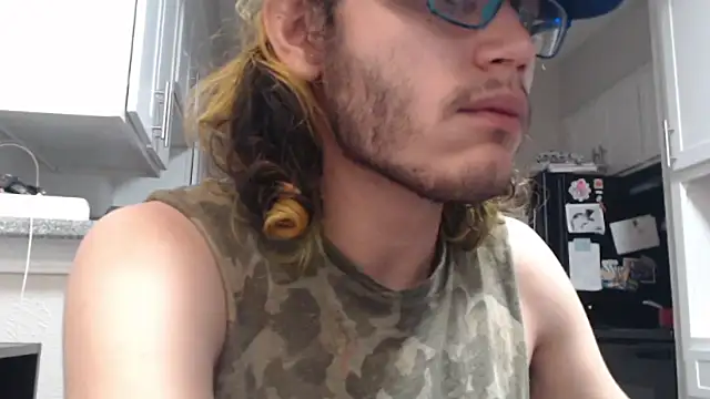 Snapshot of zacthefeetguy chatting on January 12, 2026, 3:35 am zacthefeetguy online show from January 12, 2026, 3:35 am