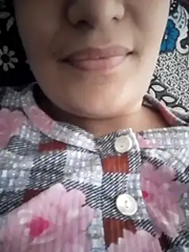 Snapshot of Joojo-sex chatting on November 12, 2025, 1:04 pm Joojo-sex online show from November 12, 2025, 1:04 pm