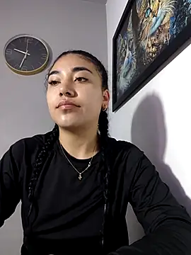 AmberGold- online show from November 25, 2025, 6:47 am