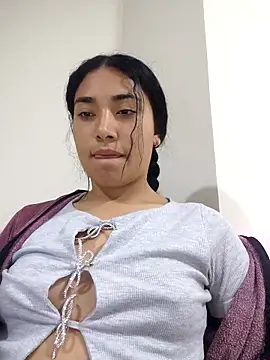 AmberGold- online show from April 10, 2026, 8:10 am