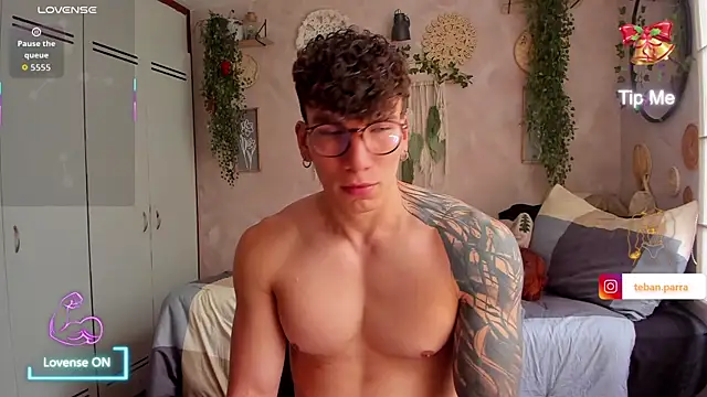 estebandi do online show from January 9, 2026, 8:38 pm