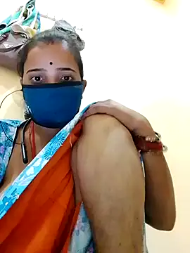 Snapshot of malteejat chatting on October 27, 2025, 1:56 pm malteejat online show from October 27, 2025, 1:56 pm