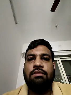 vinay smalldick online show from December 15, 2025, 3:29 pm