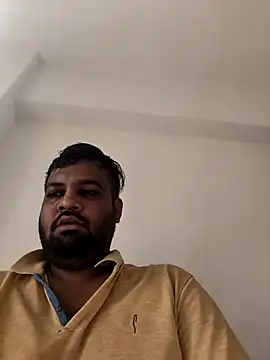 Snapshot of vinay_smalldick chatting on May 21, 2026, 2:53 am vinay smalldick online show from May 21, 2026, 2:53 am