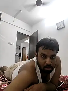 vinay smalldick online show from June 18, 2026, 2:11 pm