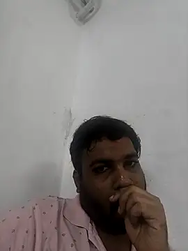 vinay smalldick online show from July 2, 2026, 3:51 pm