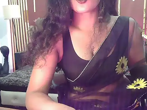 Snapshot of shaalu_sharma chatting on October 13, 2025, 2:51 pm shaalu sharma online show from October 13, 2025, 2:51 pm