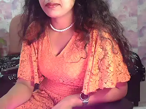 Snapshot of shaalu_sharma chatting on September 18, 2025, 6:16 am shaalu sharma online show from September 18, 2025, 6:16 am