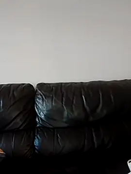 Snapshot of SexyLoLoUK chatting on December 2, 2025, 1:57 pm SexyLoLoUK online show from December 2, 2025, 1:57 pm