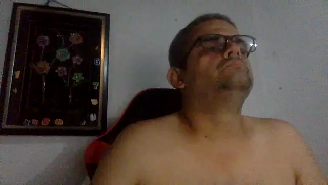 Katracho6969 online show from May 25, 2026, 2:00 am