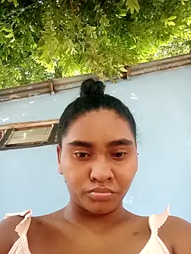 Lucy-Ferr online show from October 15, 2025, 1:08 pm