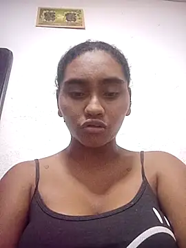 Lucy-Ferr online show from October 3, 2025, 6:31 pm