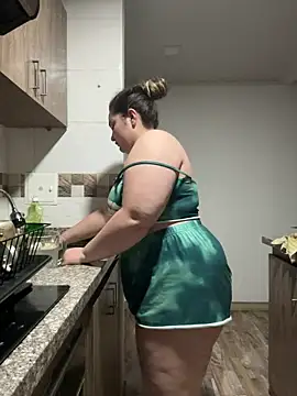 PortuPAWG online show from April 13, 2026, 11:53 pm