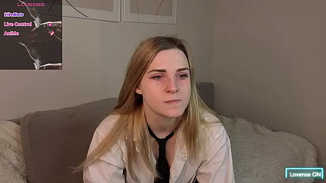 HelenMartines online show from April 7, 2026, 11:34 am