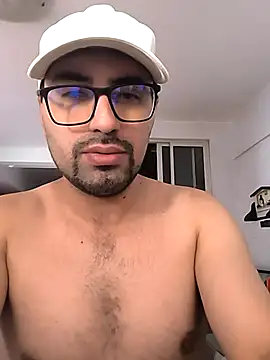 Snapshot of Jharicio-89 chatting on November 5, 2025, 5:16 pm Jharicio-89 online show from November 5, 2025, 5:16 pm