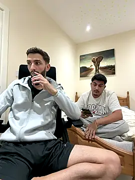 mixedcouplee69 online show from October 31, 2025, 6:37 pm