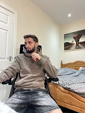 mixedcouplee69 online show from September 25, 2025, 5:30 pm